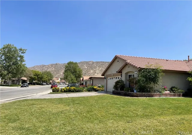 Photo 3 of Single family home for sale at 25755 Via Tejon Ave, Moreno Valley, CA 92551 | MLS# DW26168120 | Listing updated on 2026-09-10