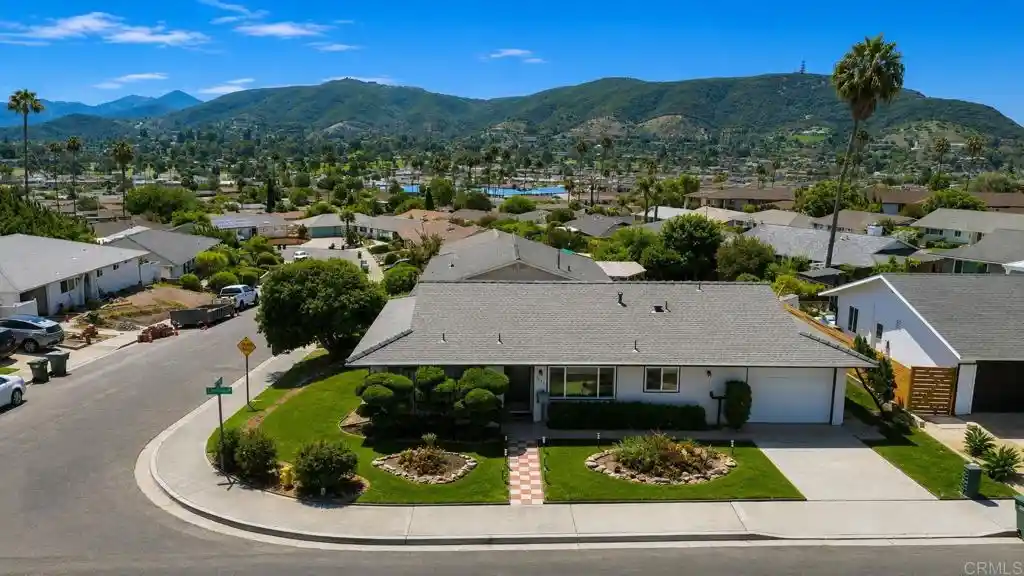 Single family home for sale at 959 La Tierra Dr, San Marcos, CA 92078 | MLS# NDP2607259