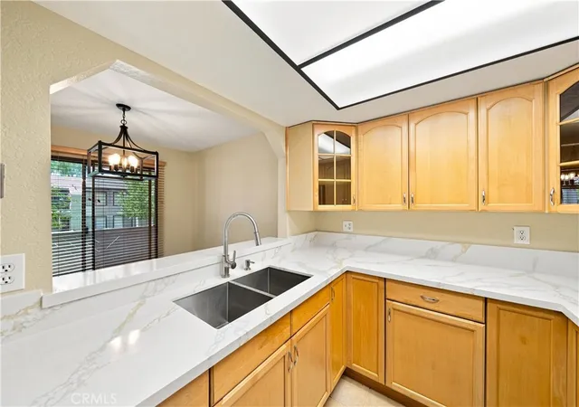Listing Photo 4 - Condo for sale in building located at 600 Central Ave, Riverside, CA 92507 - Unit #305