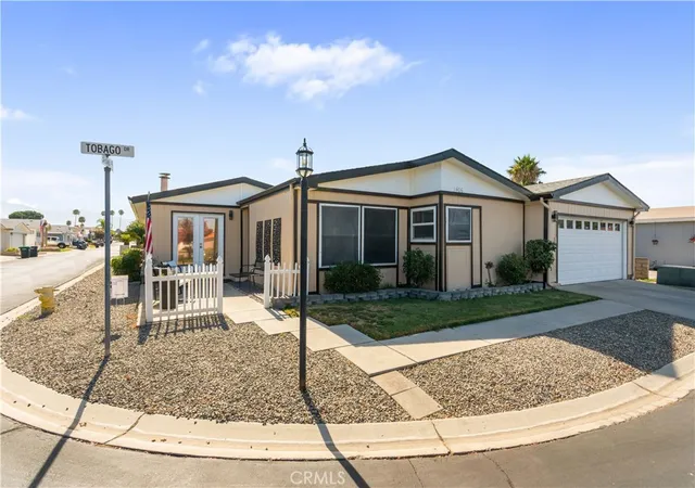 1st image of 1406 Tobago Dr, Hemet, CA 92543 | MLS# OC26168150