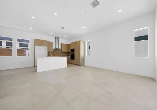 Photo 1 of Single family home for sale at 2677 Maverick Ln, Palm Springs, CA 92264 | MLS# 219150971DA | Listing updated on 2026-10-02