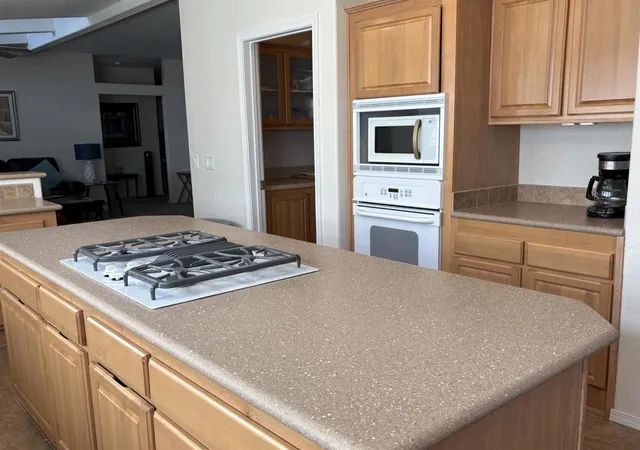 Photo 2 of Manufactured home for sale at 39071 Cudy Cir, Palm Desert, CA 92260 | MLS# 219150974DA | Listing updated on 2026-09-21