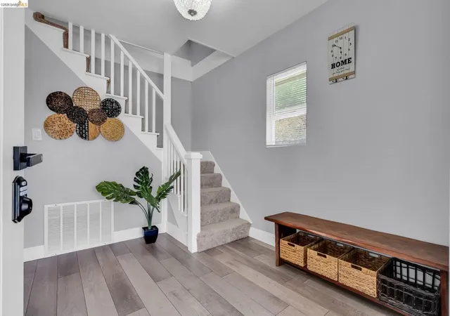 Photo 3 of Single family home for sale at 2350 W Shell Ave, Martinez, CA 94553 | MLS# 41143632 | Listing updated on 2026-09-27