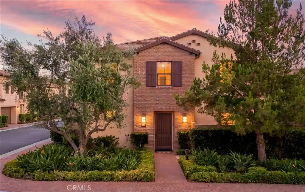 Listing Photo 1 - Condo for sale in 259 Rodeo located at 259 Rodeo, Irvine, CA 92602 - Unit 259 Rodeo