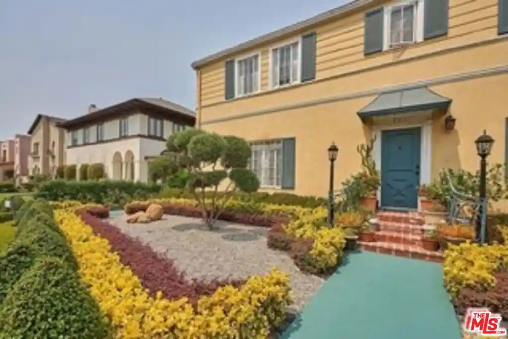 Photo 1 of Multi family home for sale at 701 Lorraine Blvd, Los Angeles, CA 90005 | MLS# 26867335 | Listing updated on 2026-10-28