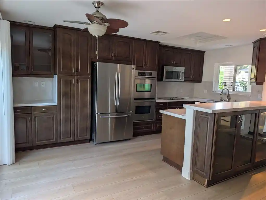 Listing Photo 2 - Condo for sale in 963 Calle Aragon located at 963 Calle Aragon, Laguna Woods, CA 92637 - Unit 963 Calle Aragon