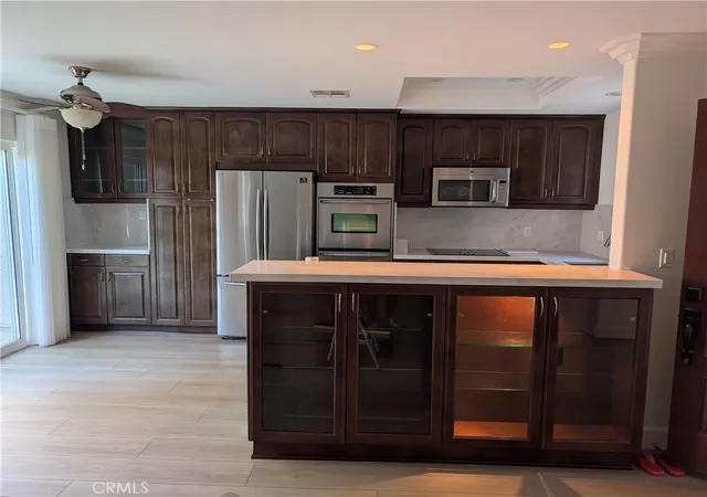 Listing Photo 4 - Condo for sale in building located at 963 Calle Aragon, Laguna Woods, CA 92637 - Unit #D