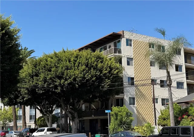 Photo 12 of Condo for sale at 230 Linden #502, Long Beach, CA 90802 | MLS# OC26167489 | Listing updated on 2026-09-10
