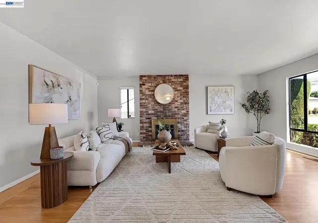 Photo 4 of Single family home for sale at 1803 Wayne Ave, San Leandro, CA 94577 | MLS# 41143636 | Listing updated on 2026-08-05
