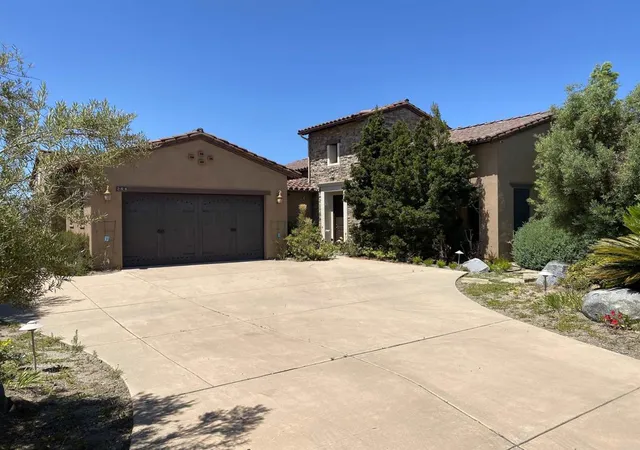 2nd image of 29516 Welk Highland Dr, Escondido, CA 92026 | MLS# NDP2607274