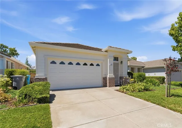 Photo 3 of Single family home for sale at 218 Bartlett Ln, Vacaville, CA 95687 | MLS# PW26166861 | Listing updated on 2026-10-11