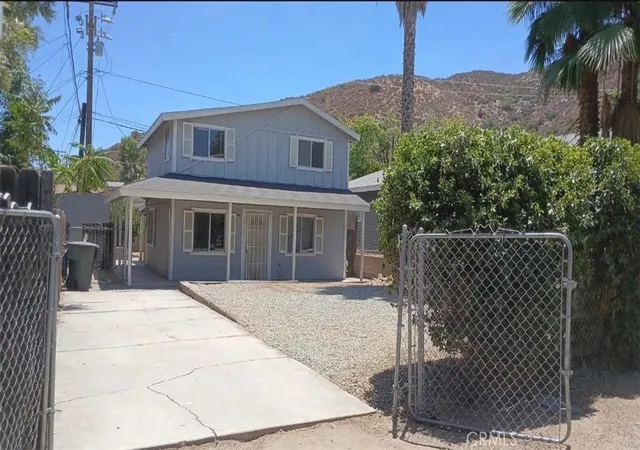 2nd image of 33170 Schaper St, Lake Elsinore, CA 92530 | MLS# SW26168590
