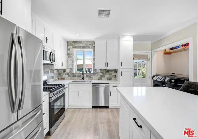 Photo 2 of Single family home for sale at 15441 Lemarsh St, Mission Hills, CA 91345 | MLS# 26867505 | Listing updated on 2026-10-02