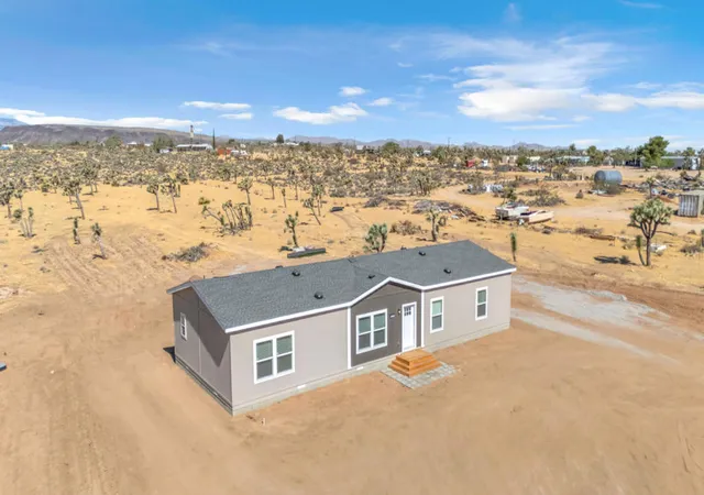Photo 3 of Manufactured home for sale at 3470 Warren Vista Ave, Yucca Valley, CA 92284 | MLS# 219151003DA | Listing updated on 2026-09-29