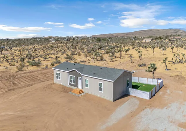 Photo 4 of Manufactured home for sale at 3470 Warren Vista Ave, Yucca Valley, CA 92284 | MLS# 219151003DA | Listing updated on 2026-09-29