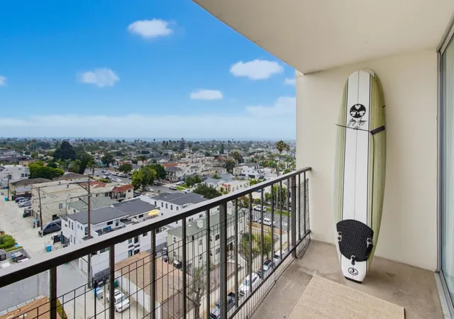 1st image of 4944 Cass St #909, San Diego, CA 92109 | MLS# 260018907SD