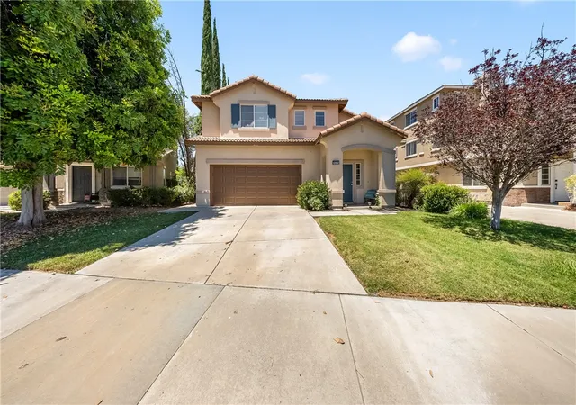 Photo 3 of Single family home for sale at 26275 Monticello Way, Murrieta, CA 92563 | MLS# IV26163246 | Listing updated on 2026-10-10