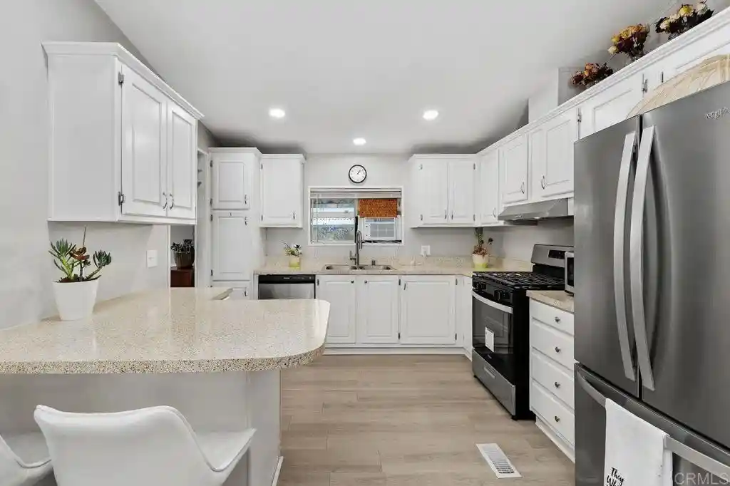 Photo 1 of Manufactured home for sale at 530 Devonshire Ave #84, Hemet, CA 92543 | MLS# NDP2607281 | Listing updated on 2026-10-30