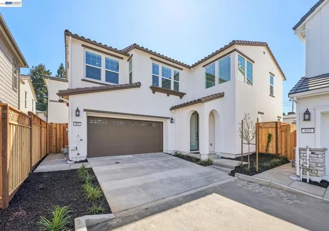Photo 1 of Single family home for sale at 800 Abigail, Walnut Creek, CA 94598 | MLS# 41143703 | Listing updated on 2026-10-06
