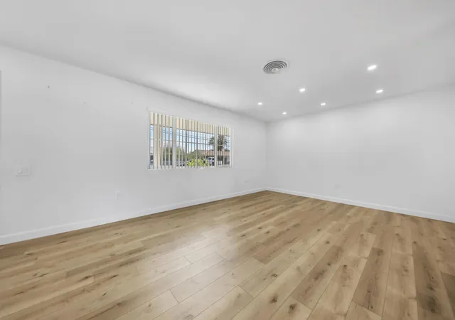 4th image of 43415 Illinois Ave, Palm Desert, CA 92211 | MLS# 219151010DA