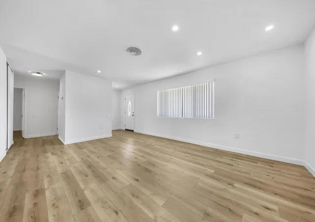 5th image of 43415 Illinois Ave, Palm Desert, CA 92211 | MLS# 219151010DA