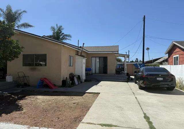 1st image of 2580 Colonia Ave #B, Oxnard, CA 93036 | MLS# V1-37966