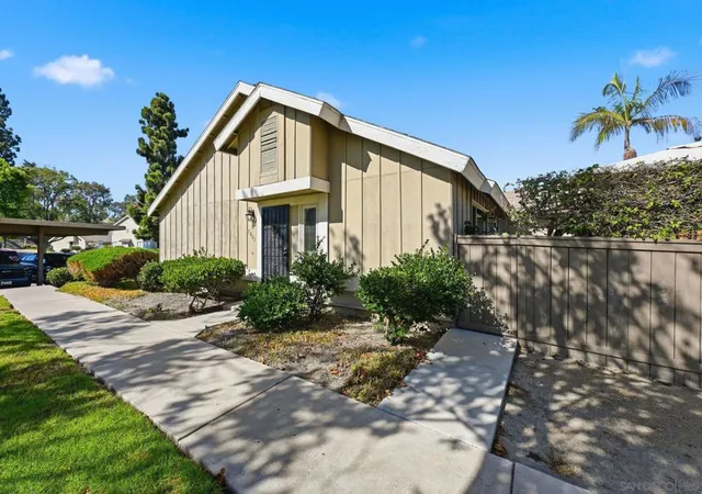 2nd image of 7061 Appian Dr #B, San Diego, CA 92139 | MLS# 260018930SD