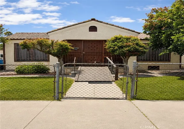 Photo 1 of Single family home for sale at 3045 Field Ave, Los Angeles, CA 90016 | MLS# SB26165950 | Listing updated on 2026-10-08