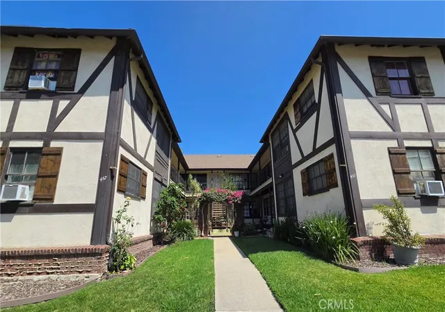 Photo 3 of Multi family home for sale at 455 W   457 Elm, Burbank, CA 91506 | MLS# SR26169083 | Listing updated on 2026-10-05