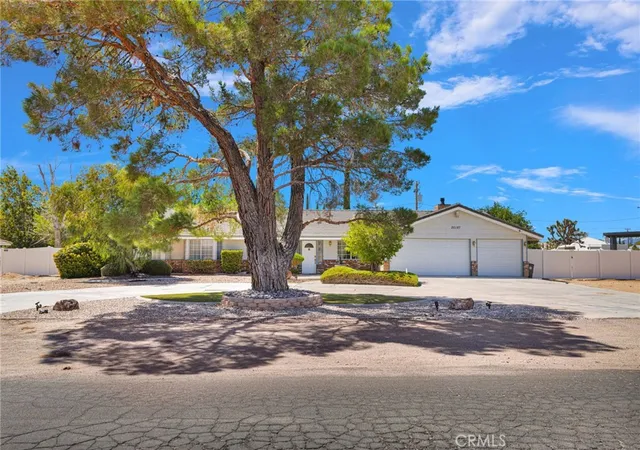 Photo 1 of Single family home for sale at 20187 Itasca Rd, Apple Valley, CA 92308 | MLS# HD26169047 | Listing updated on 2026-09-21