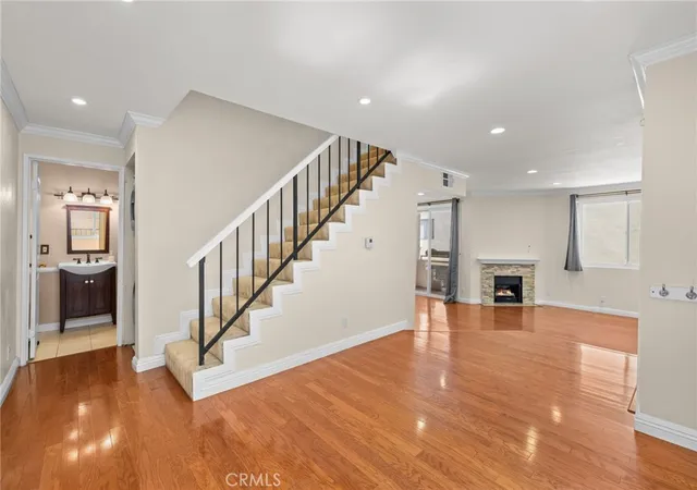 Photo 4 of Townhouse for sale at 528 E San Jose Ave #110, Burbank, CA 91501 | MLS# BB26166600 | Listing updated on 2026-09-19