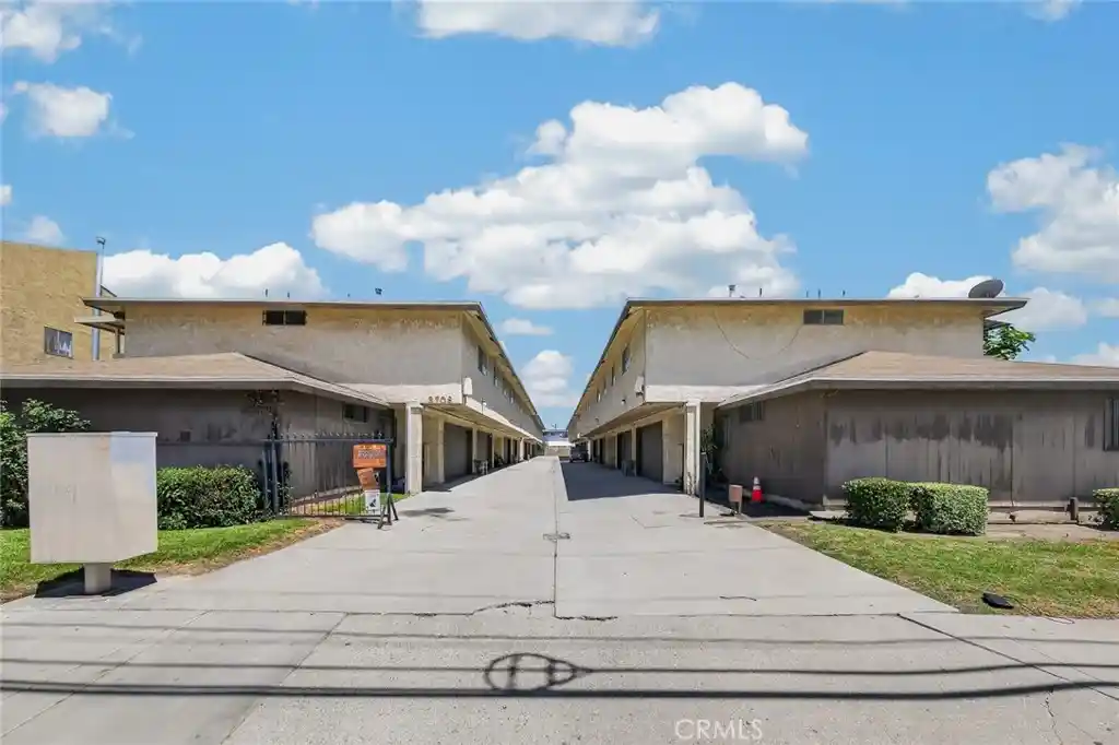 Photo 1 of Sale Pending at 3708 Baldwin Ave #10, El Monte, CA 91731 | MLS# WS26167780 | Listing updated on 2026-10-19