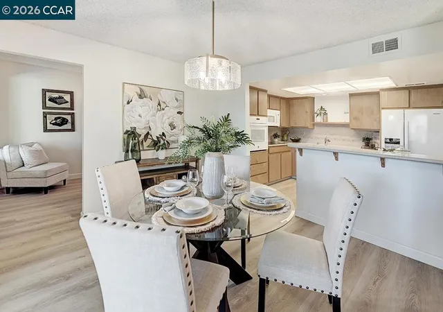 5th image of 2724 Ptarmigan Dr, Walnut Creek, CA 94595