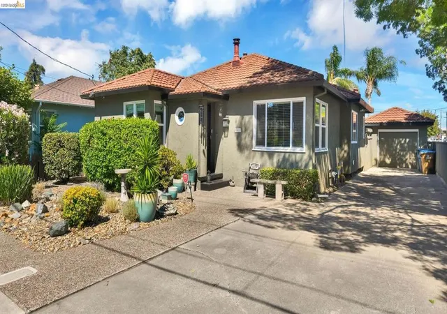 Photo 1 of Single family home for sale at 1411 C St, Antioch, CA 94509 | MLS# 41143765 | Listing updated on 2026-09-23