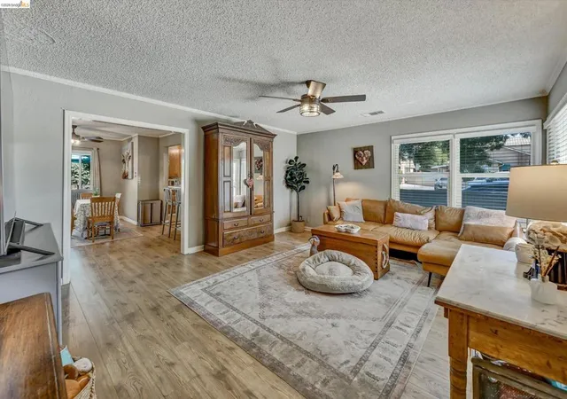 Photo 4 of Single family home for sale at 1411 C St, Antioch, CA 94509 | MLS# 41143765 | Listing updated on 2026-09-23