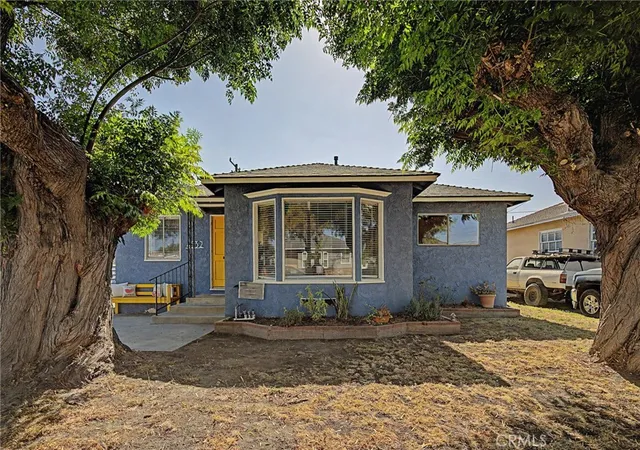 Photo 3 of Single family home for sale at 4532 Ladoga, Lakewood, CA 90713 | MLS# PW26169465 | Listing updated on 2026-09-30