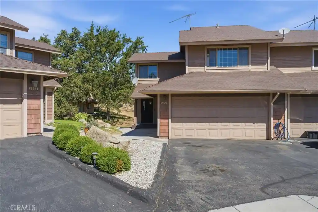 Photo 1 of Condo for sale at 18551 Glenview Ct, Tehachapi, CA 93561 | MLS# SR26169481 | Listing updated on 2026-10-16