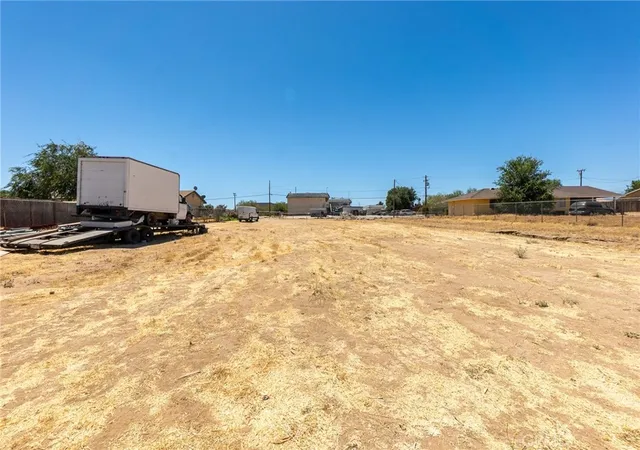 2nd image of 0 Tokay, Victorville, CA 92395 | MLS# IV26169518