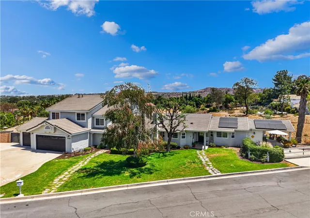 2nd image of 15366 Cayuse Ct, Riverside, CA 92506 | MLS# SW26168056