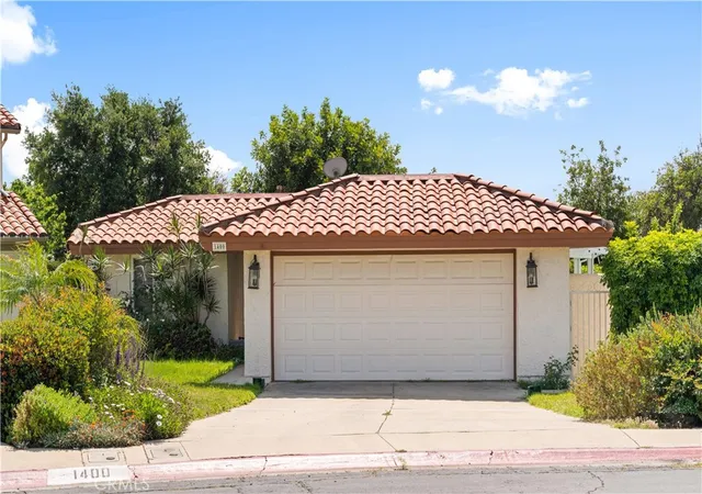 Photo 1 of Single family home for sale at 1400 Blossom, Upland, CA 91786 | MLS# CV26169625 | Listing updated on 2026-10-11