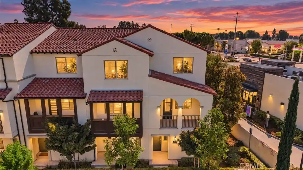 Townhouse for sale at 2629 Winston Ct, Arcadia, CA 91007 | MLS# AR26166333