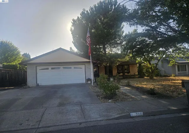 2nd image of 716 Tanager Road, Livermore, CA 94551 | MLS# 41143794