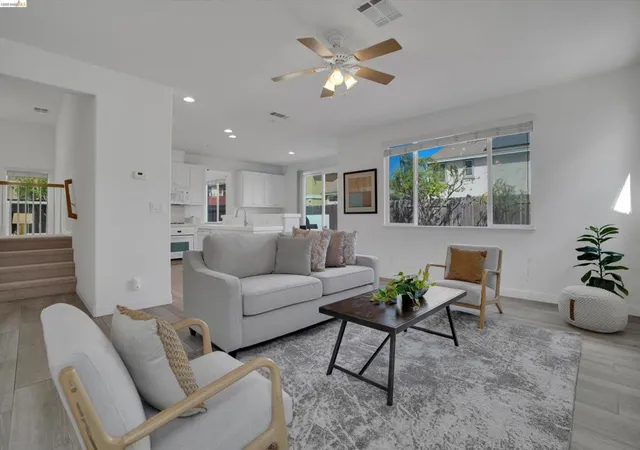 Photo 1 of Single family home for sale at 14 Renoir Ct, Oakley, CA 94561 | MLS# 41143808 | Listing updated on 2026-10-02