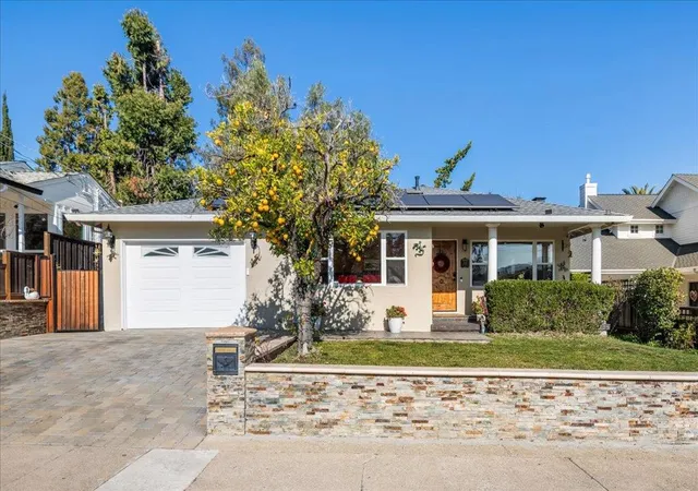 1st image of 226 San Mateo Ave, Los Gatos, CA 95030 | MLS# ML82056482