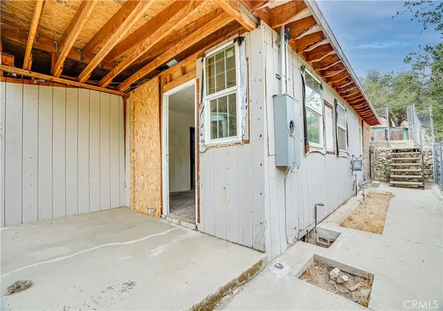 Photo 1 of Single family home for sale at 12055 Kagel Cyn, Sylmar, CA 91342 | MLS# SR26164344 | Listing updated on 2026-10-05