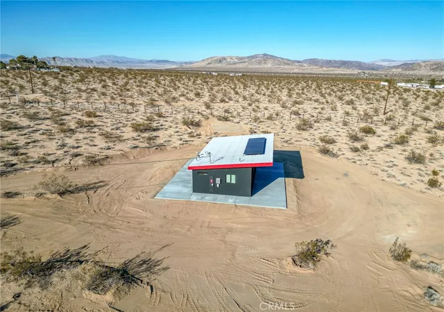 17th image of 4525 Lookout, Landers, CA 92285 | MLS# JT26169862