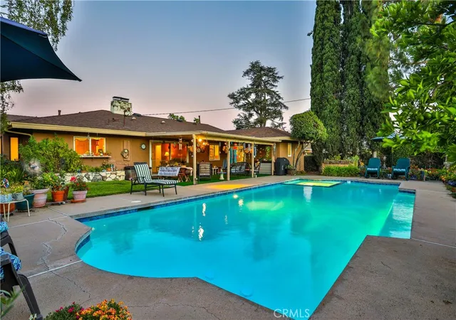 Photo 1 of Single family home for sale at 1545 Seneca Pl, Claremont, CA 91711 | MLS# CV26164550 | Listing updated on 2026-09-27