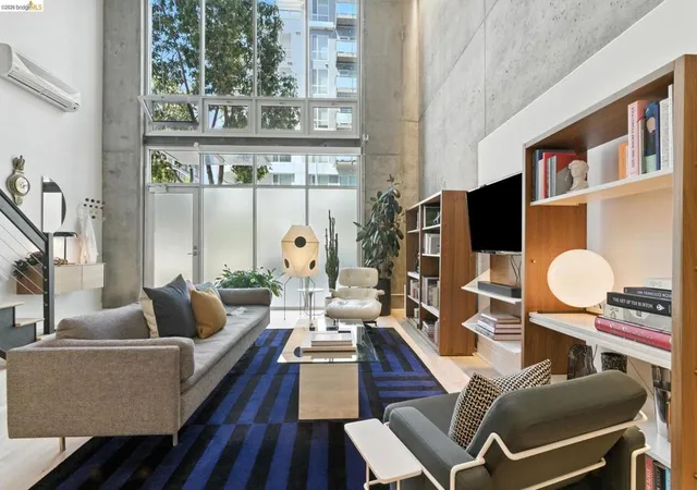 1st image of 311 Oak St #102, Oakland, CA 94607 | MLS# 41143819