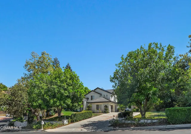 Photo 2 of Single family home for sale at 1660 Cross Brg Pl, Thousand Oaks, CA 91362 | MLS# 226003693 | Listing updated on 2026-10-06