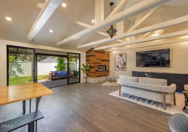 3rd image of 240 N Padre Juan Ave, Ojai, CA 93023 | MLS# V1-37994